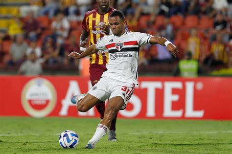 Saiba Onde Assistir Ao Vivo Partida Entre S O Paulo X Tolima