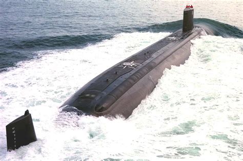 USS VIRGINIA CLASS FAST ATTACK NUCLEAR SUBMARINE US NAVY