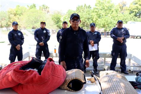 Guardia Estatal Capacita A Nuevos Manejadores De Perros De Guardia Y