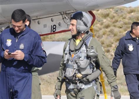 San Luis Muri Un Piloto De La Fuerza A Rea Durante Una Pr Ctica De