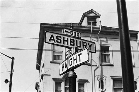 Vintage Shots Of 1960s Haight-Ashbury