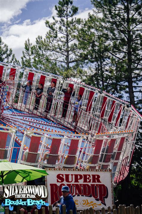 Super Roundup At Silverwood Theme Park Park Amusement Park