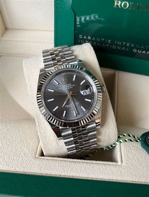 Rolex Datejust 41 126334 Fluted Bezel Jubilee Bracelet Rhodium Index