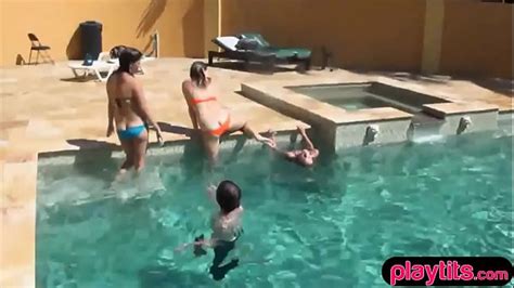 Wild College Parties Videos XVIDEOS