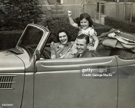 532 Nuclear Family 1950s Stock Photos, High-Res Pictures, and Images - Getty Images