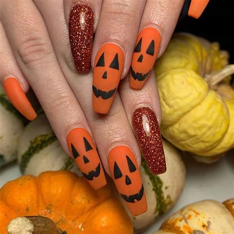 23 Most Beautiful Halloween Acrylic Nails – StayGlam