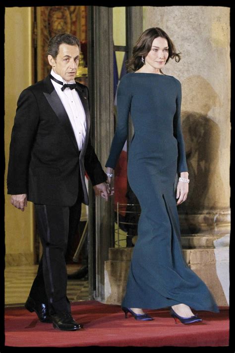 Photo Nicolas Sarkozy et sa femme Carla Bruni Sarkozy lors d un dîner