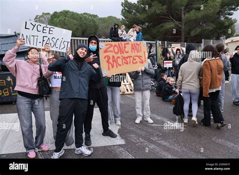 Sylvain Rostaing Le Pictorium Blockade Of The Marseilleveyre High