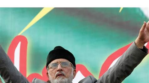 Tahir-ul-Qadri leaves Pakistan; Opposition claims deal with government