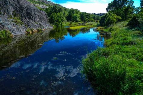 11 of The Best Places to Camping in Oklahoma - Beyond The Tent