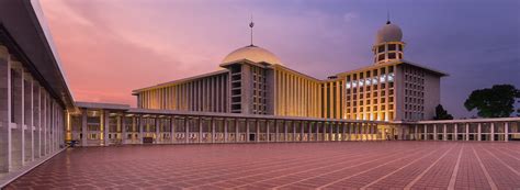 A symbol of Religious Tolerance, Jakarta’s Inspiring Istiqlal Mosque ...