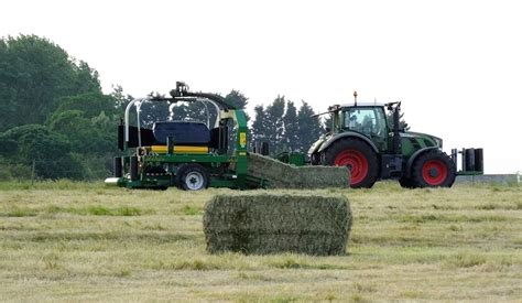 Harvest Time Gathering The Haylage 13 Shrinkwraping Flickr