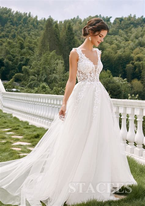 A-line Ball Gown Princess V Neck Tulle Sleeveless Chapel Train Wedding ...