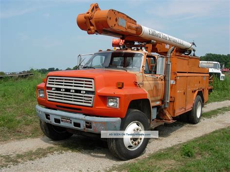 1989 Ford F800