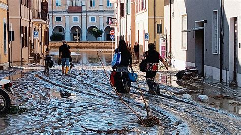 Alluvione Nelle Marche 14 Indagati Per Omicidio Colposo La Procura