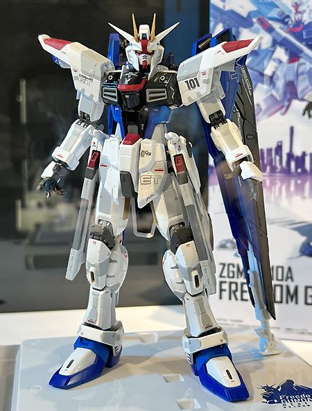 未使用の新品です 超合金 Zgmf X10a フリーダムガンダム Vergcp