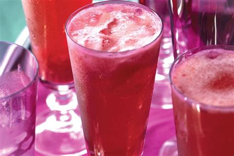 Sparkling Strawberry Cocktails Recipes Au