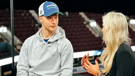 NEWS | Elias Pettersson Interview | Vancouver Canucks