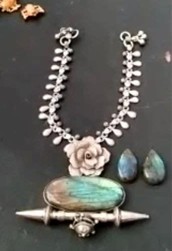 Silver Multicolor Semi Precious Stone Necklace Size Inch L At Rs