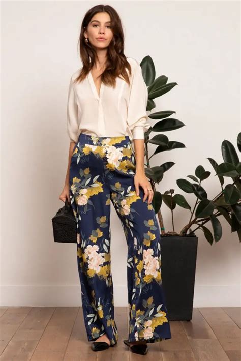 How To Style Printed Pants For Women The Streets Fashion And Music