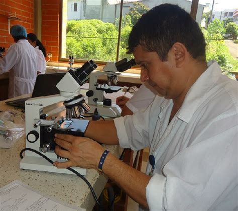 Laboratorios Escuela De Ciencias Básicas Tecnología E Ingeniería