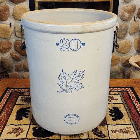 Vintage 20 Gallon Monmouthwestern Maple Leaf Crock With Etsy In 2023