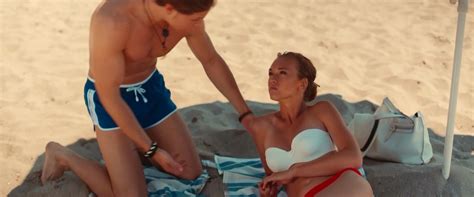 Nude Video Celebs Victoria Runtsova Sexy Lyubovnyy Treugolnik