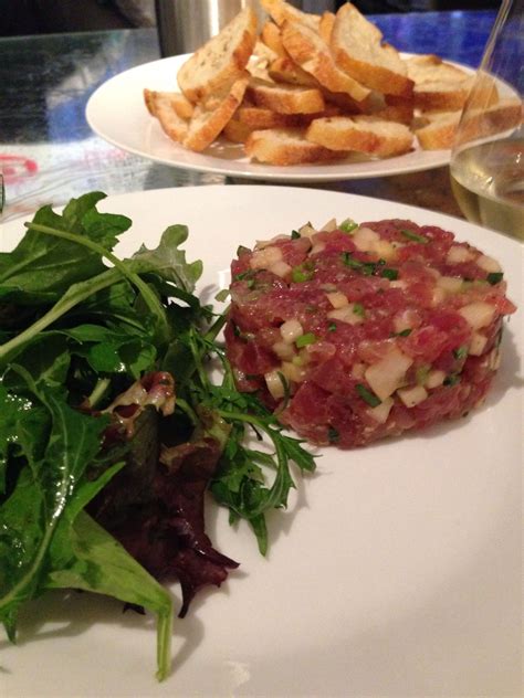 Mon Premier Tartare De Thon Rouge Coriandre Oignon Vert Poire