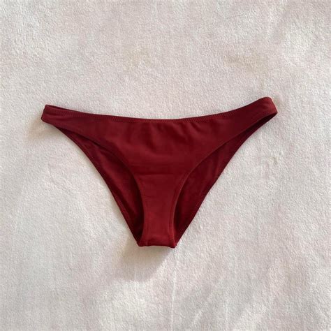 Forever 21 Women S Burgundy Bikini And Tankini Bottoms Depop