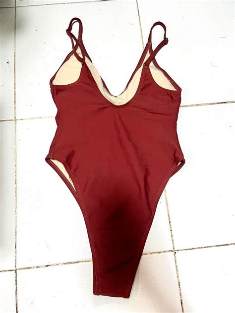 Savvy Swim Blair Bikini Wine Women S Fashion Swimwear Bikinis And Swimsuits On Carousell