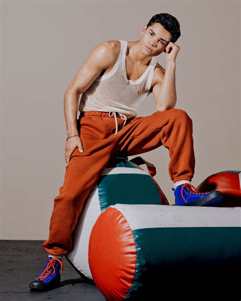 Ryan Garcia Gq / Ntcaodhnqcte M / Boxer ryan garcia is the instagram