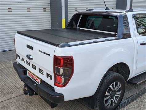 Ford Ranger Mk7 Wildtrak Tri Fold Hard Tonneau Cover