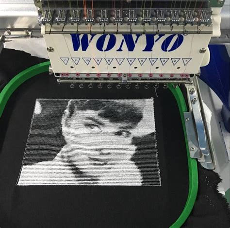 Nouvelle Machine De Broderie Informatis E T Te Unique Pour Les