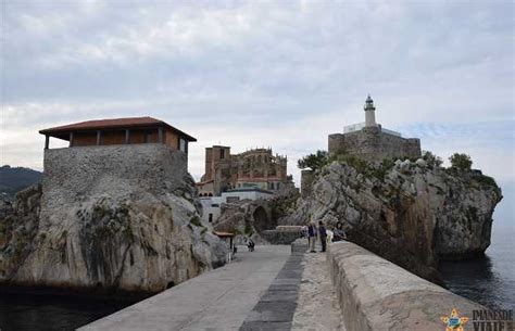 Castillo Faro En Castro Urdiales Opiniones Y Fotos