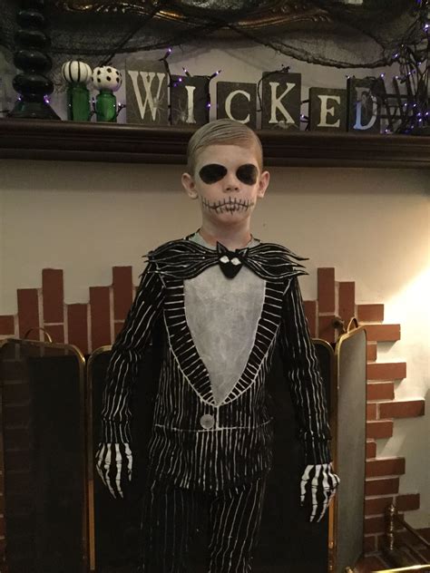 Homemade Jack Skellington Halloween Costume! 👻 | Jack skellington ...