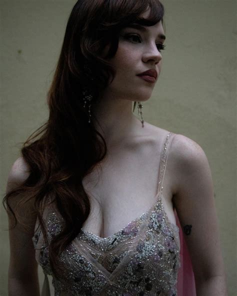 Celeb Sophie Thatcher Nude Photo Thefappening