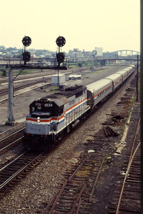 AMTK 197 CP Works Conrail Photo Archive