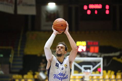 Nbb Caixa Mogi Basquete X Minas T Nis Clube Liga Nacional