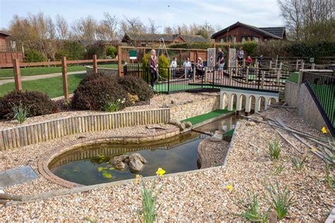 Adventure Golf Haggerston Golf Course