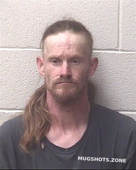 FOX JASON LYNN 10 16 2021 Alexander County Mugshots Zone