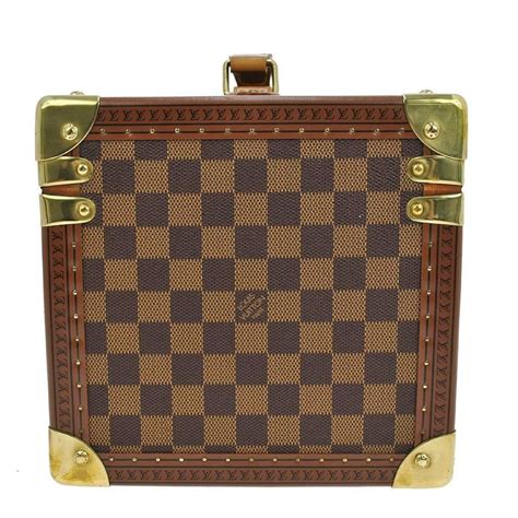 Louis Vuitton Men S Luggage Storage Paul Smith