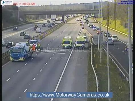 M62 Ainley Top Crash Live Updates As Traffic Held After Multi Vehicle