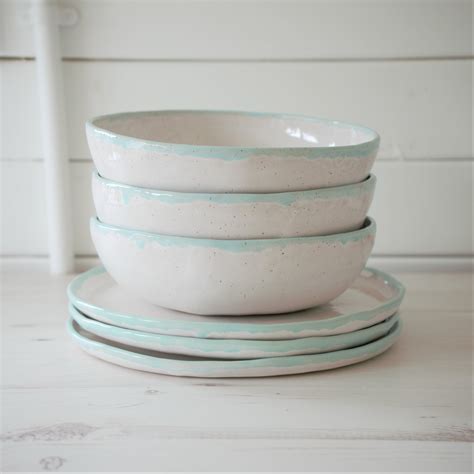 Handmade dinnerware | Handmade dinnerware, Ceramic dinnerware, Dinnerware