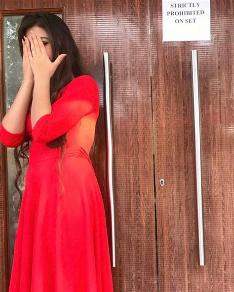 Dps Asma Mujeer Aditi Bhatia Fashion Red Formal Dress