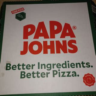 Food Review: Papa John's Pepperoni Stuffed Crust Pizza - Bachelor on ...