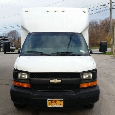 2010 Chevy 3500 Express Box Truck