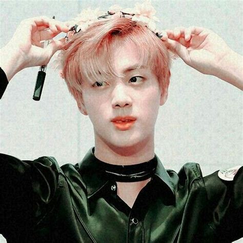 Jin Wiki Jin Oficial Amino