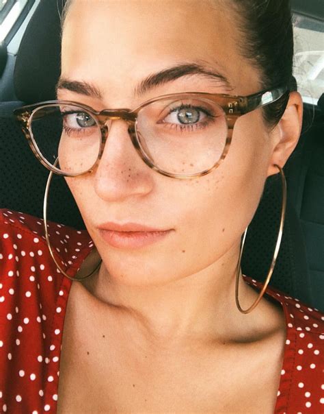 Big Hoops Big Frames Porn Pic