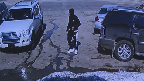 Criminal Caught On Camera Stealing Car Off Milwaukee Lot Fox6 Milwaukee