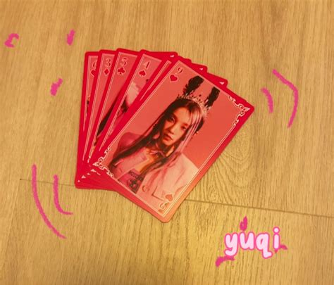 G Idle Yuqi Pc Queencard Mini Album Hobbies Toys Memorabilia